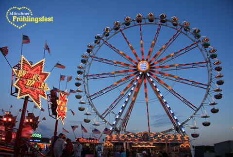 Riesenrad auf dem Münchner Frühlingsfest auf der Theresienwiese - Ferris wheel on the Munich spring festival